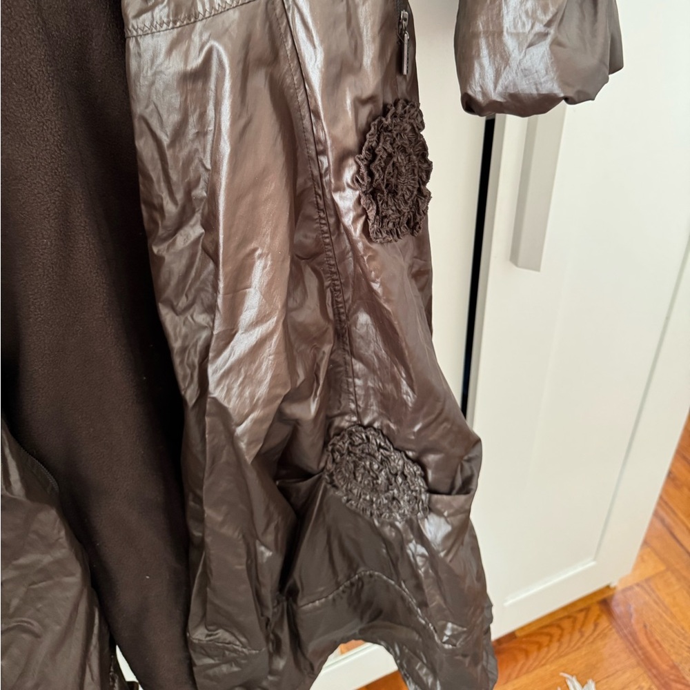 ENTRATA Coat - Picture 8 of 11